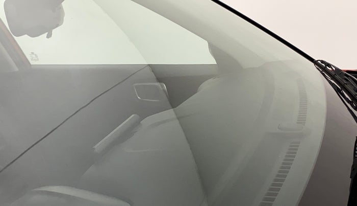 2019 Hyundai VENUE SX PLUS 1.0 TURBO DCT, Petrol, Automatic, 58,522 km, Front windshield - Minor spot on windshield