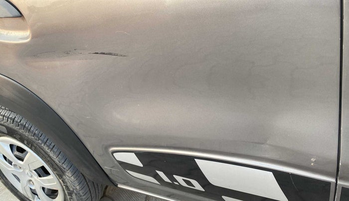 2017 Renault Kwid RXL 1.0, Petrol, Manual, 62,693 km, Right rear door - Slightly dented