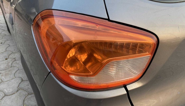 2017 Renault Kwid RXL 1.0, Petrol, Manual, 62,693 km, Left tail light - Faded