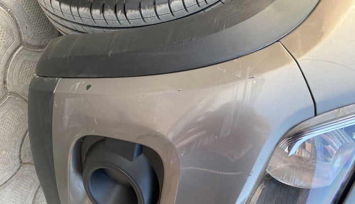 2017 Renault Kwid RXL 1.0, Petrol, Manual, 62,686 km, Front bumper - Minor scratches