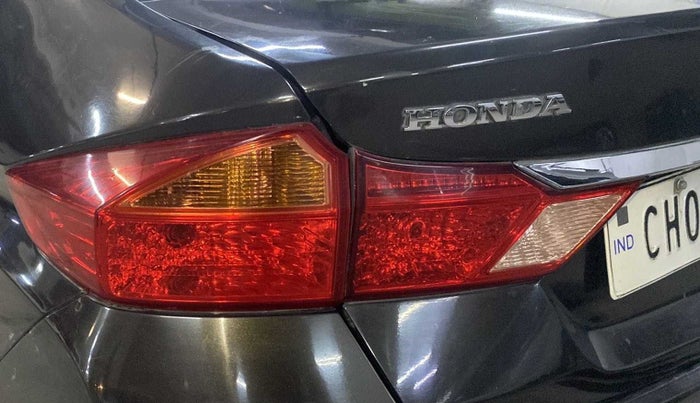 2014 Honda City 1.5L I-VTEC VX CVT, Petrol, Automatic, 78,125 km, Left tail light - Minor scratches
