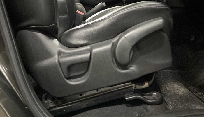 2017 Honda WR-V 1.2L I-VTEC VX MT, Petrol, Manual, 72,902 km, Driver Side Adjustment Panel