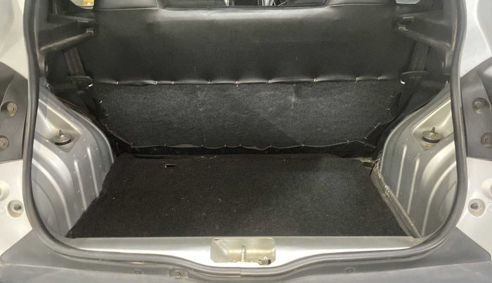 2019 Renault Kwid RXL, Petrol, Manual, 28,738 km, Dicky (Boot door) - Parcel tray missing