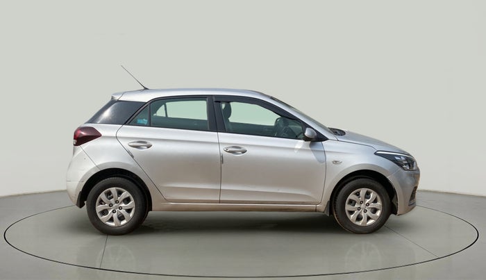 2018 Hyundai Elite i20 MAGNA EXECUTIVE 1.2, Petrol, Manual, 29,885 km, Right Side View