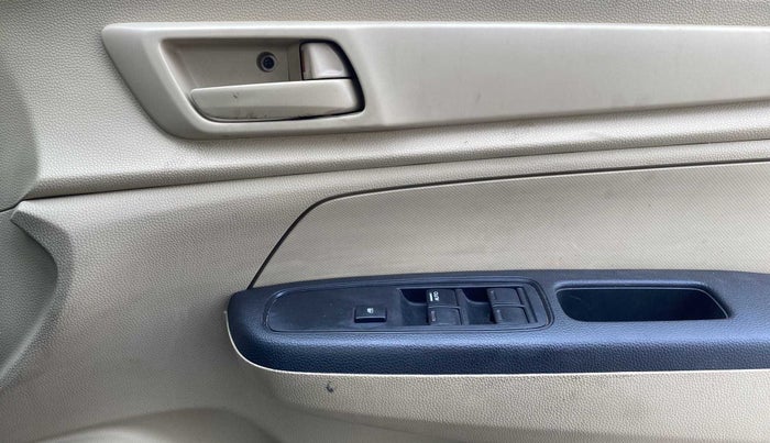 2019 Honda Amaze 1.2L I-VTEC E, Petrol, Manual, 14,785 km, Driver Side Door Panels Control