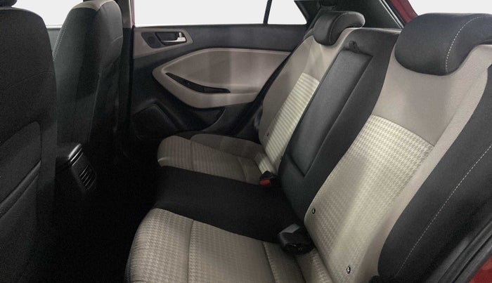 2018 Hyundai Elite i20 ASTA 1.2 (O), Petrol, Manual, 28,578 km, Right Side Rear Door Cabin
