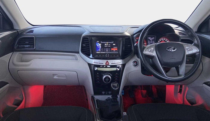 2019 Mahindra XUV300 W8 1.5 DIESEL, Diesel, Manual, 45,282 km, Dashboard
