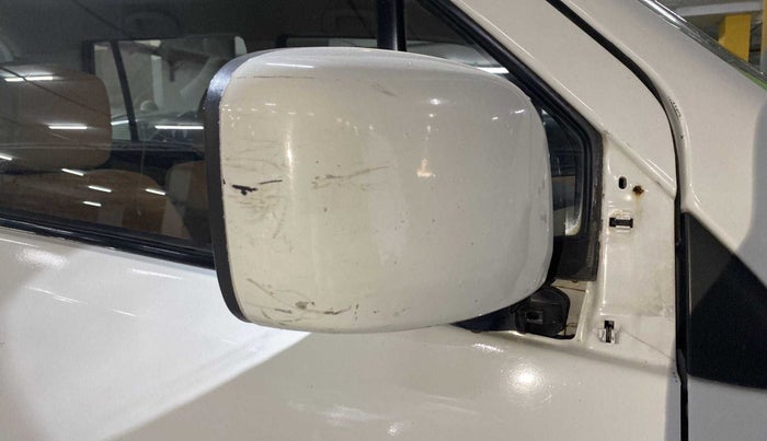 2017 Maruti Wagon R 1.0 VXI, CNG, Manual, 75,331 km, Right rear-view mirror - Minor scratches