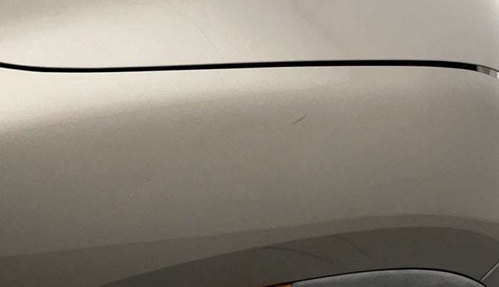 2016 Renault Kwid RXT 1.0 AMT (O), Petrol, Automatic, 60,465 km, Right fender - Minor scratches