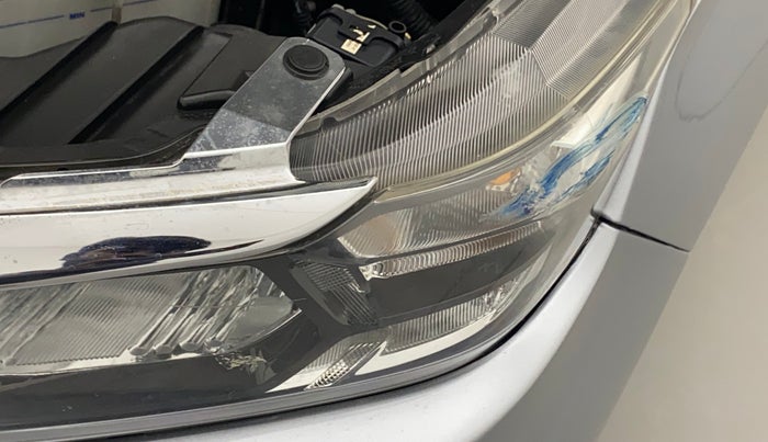 2020 Honda Amaze 1.2L I-VTEC E, Petrol, Manual, 43,110 km, Left headlight - Minor scratches