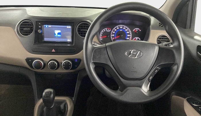 2017 Hyundai Grand i10 MAGNA 1.2 KAPPA VTVT, Petrol, Manual, 34,164 km, Steering Wheel Close Up