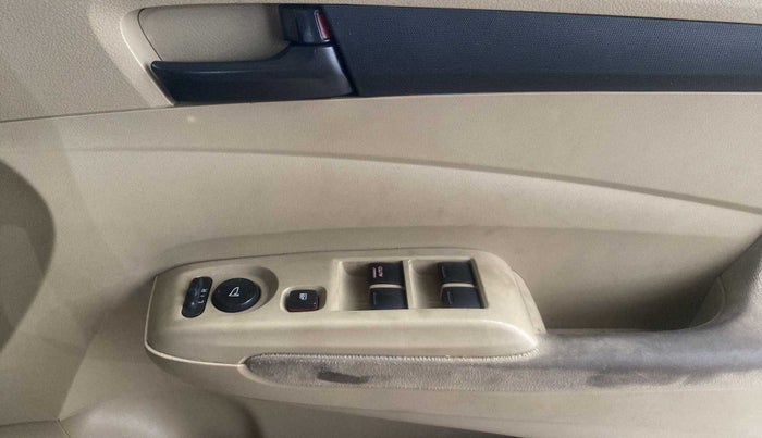 2013 Honda City 1.5L I-VTEC S MT, Petrol, Manual, 99,832 km, Driver Side Door Panels Control