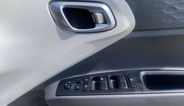 2019 Hyundai GRAND I10 NIOS SPORTZ AMT 1.2 KAPPA VTVT, Petrol, Automatic, 9,103 km, Driver Side Door Panels Control