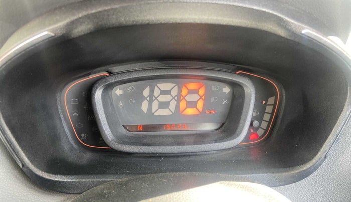 2018 Renault Kwid RXT 1.0 AMT (O), Petrol, Automatic, 19,309 km, Odometer Image