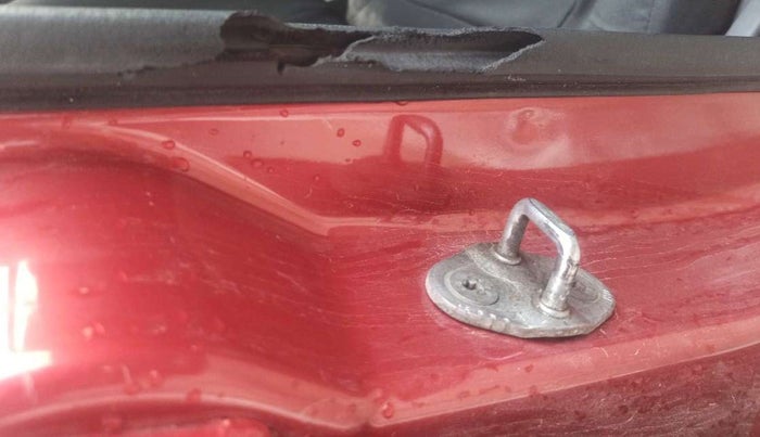 2016 Renault Kwid RXT 0.8, Petrol, Manual, 86,483 km, Driver-side door - Beading has minor damage