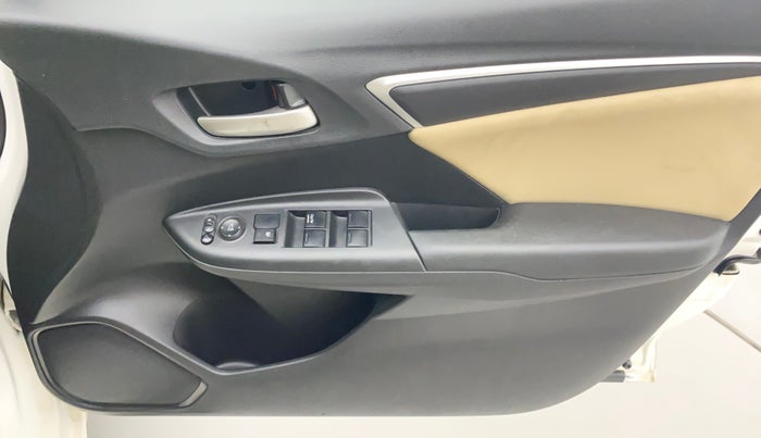 2016 Honda Jazz 1.2L I-VTEC V, Petrol, Manual, 75,543 km, Driver Side Door Panels Control