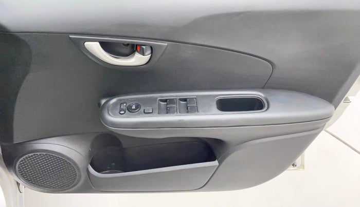 2017 Honda Brio VX MT, Petrol, Manual, 92,248 km, Driver Side Door Panels Control