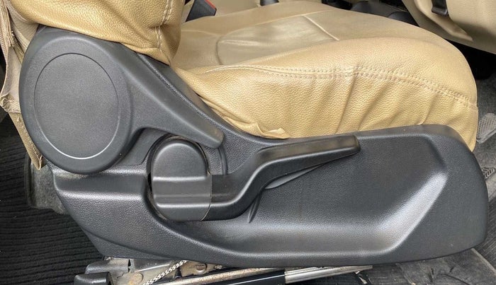 2019 Honda Amaze 1.2L I-VTEC S, Petrol, Manual, 31,671 km, Driver Side Adjustment Panel