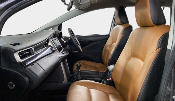 2018 Toyota Innova Crysta 2.4 VX 7 STR, Diesel, Manual, 29,041 km, Right Side Front Door Cabin
