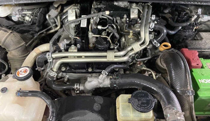 2018 Toyota Innova Crysta 2.4 VX 7 STR, Diesel, Manual, 29,041 km, Open Bonet