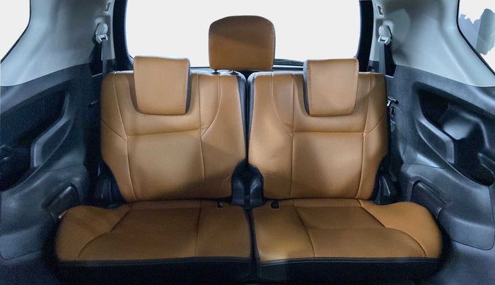 2018 Toyota Innova Crysta 2.4 VX 7 STR, Diesel, Manual, 29,041 km, Third Seat Row ( optional )