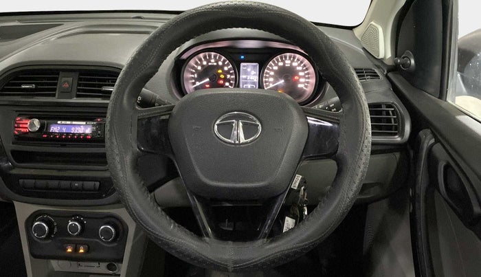2018 Tata Tiago XM PETROL, Petrol, Manual, 31,595 km, Steering Wheel Close Up