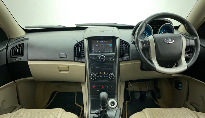 2016 Mahindra XUV500 W8, Diesel, Manual, 69,864 km, Dashboard