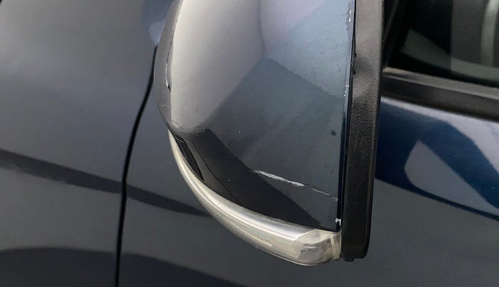 2021 Hyundai GRAND I10 NIOS SPORTZ AMT 1.2 KAPPA VTVT, Petrol, Automatic, 46,191 km, Left rear-view mirror - Indicator light has minor damage