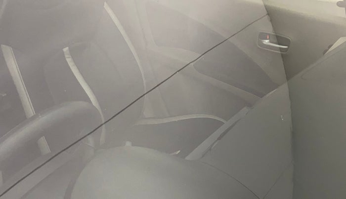 2014 Maruti Celerio VXI, Petrol, Manual, 47,679 km, Front windshield - Minor spot on windshield