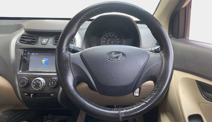 2017 Hyundai Eon ERA + SE, Petrol, Manual, 48,202 km, Steering Wheel Close Up