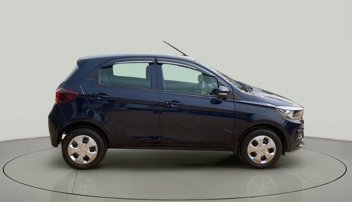 2022 Tata Tiago XT CNG, CNG, Manual, 29,424 km, Right Side View