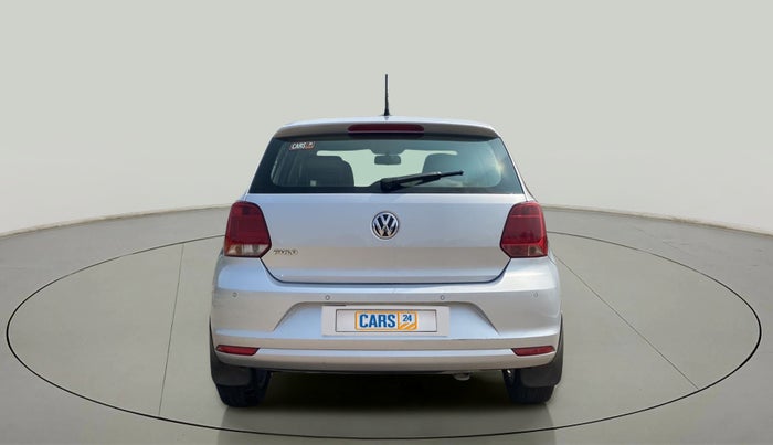 2015 Volkswagen Polo HIGHLINE1.2L, Petrol, Manual, 63,830 km, Back/Rear