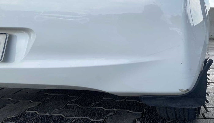 2017 Hyundai Eon ERA +, Petrol, Manual, 26,393 km, Rear bumper - Paint is slightly damaged