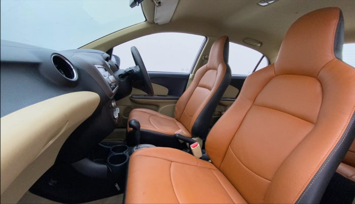 2013 Honda Amaze 1.2L I-VTEC VX AT, Petrol, Automatic, 69,013 km, Right Side Front Door Cabin