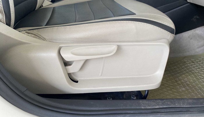 2012 Volkswagen Polo COMFORTLINE 1.2L PETROL, Petrol, Manual, 74,075 km, Driver Side Adjustment Panel