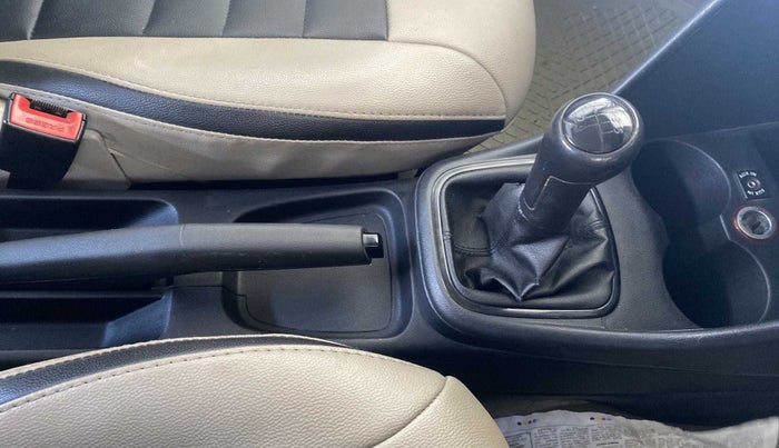 2012 Volkswagen Polo COMFORTLINE 1.2L PETROL, Petrol, Manual, 74,075 km, Gear Lever