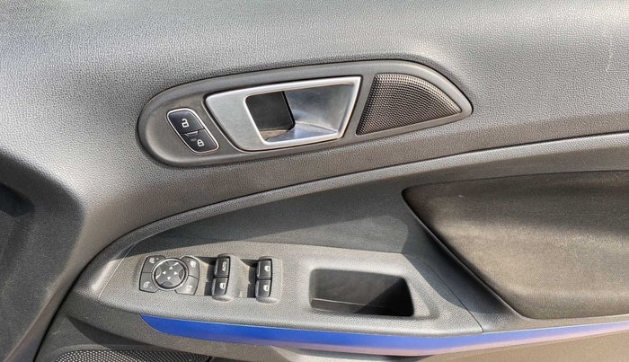 2018 Ford Ecosport TITANIUM 1.5L SIGNATURE EDITION (SUNROOF) PETROL, Petrol, Manual, 33,701 km, Driver Side Door Panels Control
