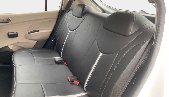 2019 Hyundai NEW SANTRO ERA EXECUTIVE, Petrol, Manual, 5,414 km, Right Side Rear Door Cabin