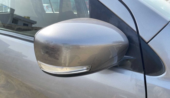 2018 Maruti Celerio ZXI, Petrol, Manual, 40,136 km, Right rear-view mirror - Minor scratches