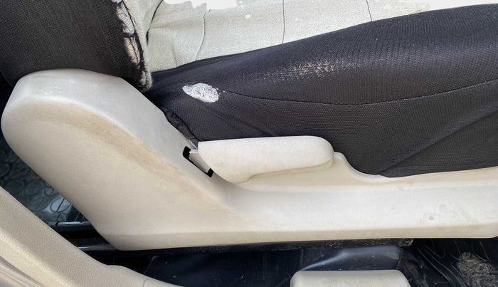 2018 Maruti Celerio ZXI, Petrol, Manual, 40,136 km, Driver Side Adjustment Panel