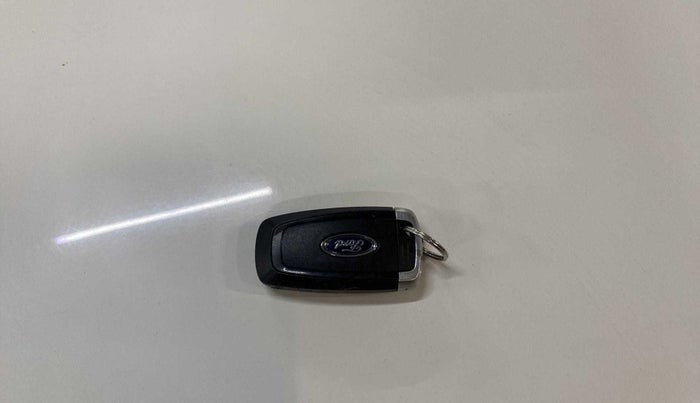 2018 Ford Ecosport TITANIUM 1.5L DIESEL, Diesel, Manual, 1,31,449 km, Key Close Up