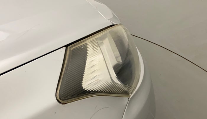 2014 Datsun Go T, Petrol, Manual, 29,397 km, Right headlight - Faded