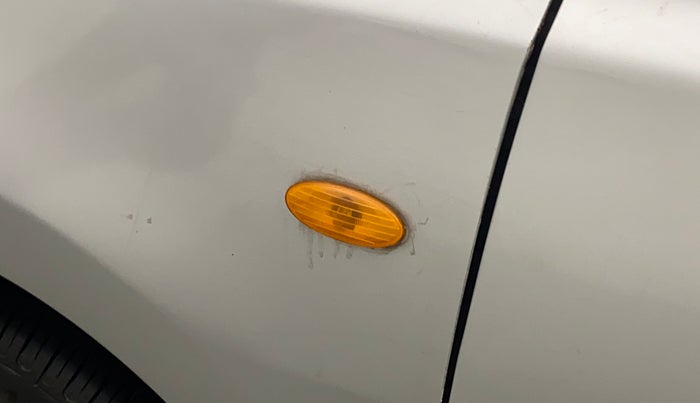 2014 Datsun Go T, Petrol, Manual, 29,397 km, Left fender Indicator light - Minor damage