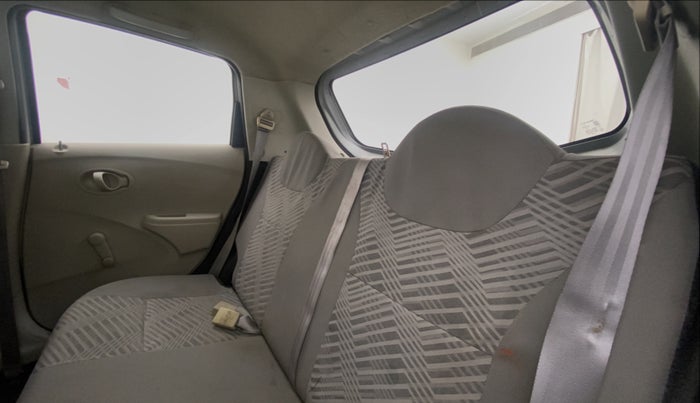 2014 Datsun Go T, Petrol, Manual, 29,397 km, Right Side Rear Door Cabin