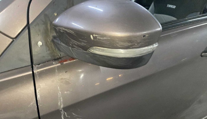 2018 Tata Tiago XZ PETROL, Petrol, Manual, 39,454 km, Left rear-view mirror - Cover has minor damage