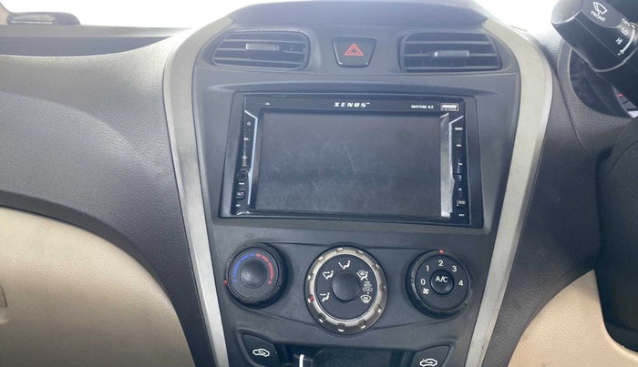 2018 Hyundai Eon ERA +, Petrol, Manual, 37,518 km, Infotainment system - AM/FM Radio - Not Working