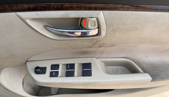 2012 Maruti Swift Dzire VXI, Petrol, Manual, 54,063 km, Driver Side Door Panels Control