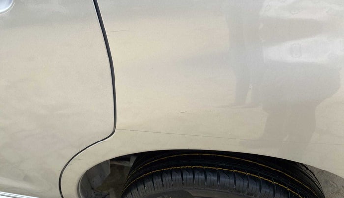2012 Toyota Innova 2.5 GX 7 STR, Diesel, Manual, 80,345 km, Left quarter panel - Minor scratches