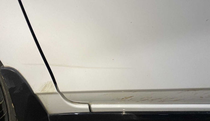2022 Hyundai NEW I20 ASTA (O) 1.2 MT, Petrol, Manual, 13,553 km, Front passenger door - Minor scratches