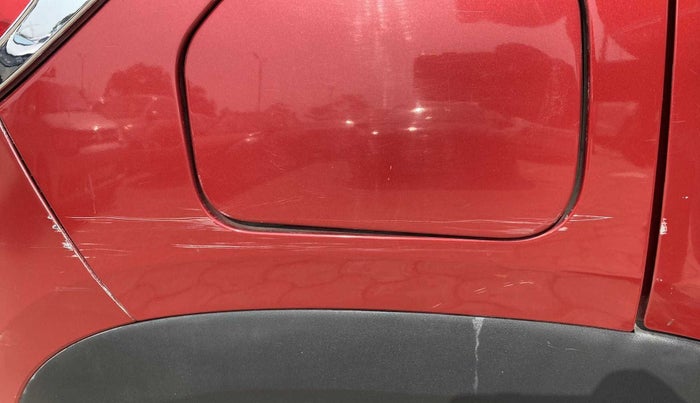 2017 Renault Kwid 1.0 RXT 02 Anniversary Edition, Petrol, Manual, 38,911 km, Right quarter panel - Minor scratches